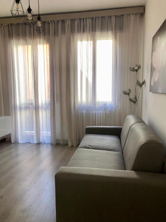 Apartamento La Casa In Via Venti Verona Exterior foto