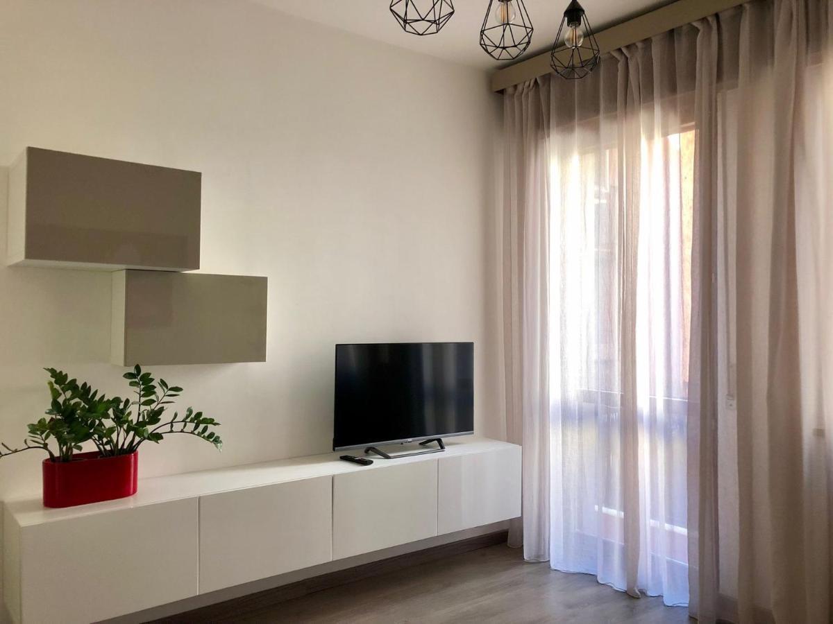 Apartamento La Casa In Via Venti Verona Exterior foto
